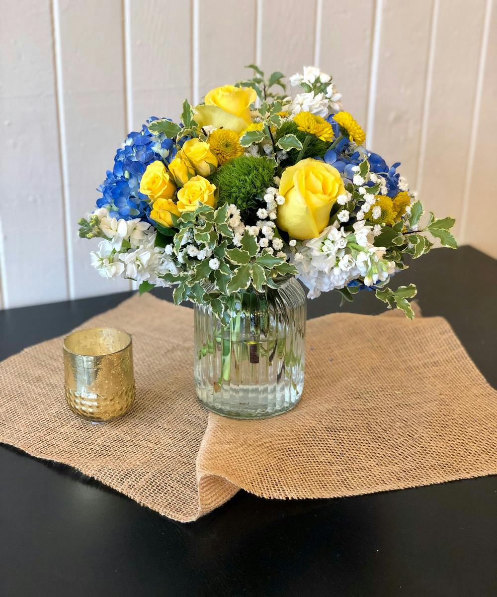 Blue & Yellow Flower Arrangement Flower Delivery Las Vegas